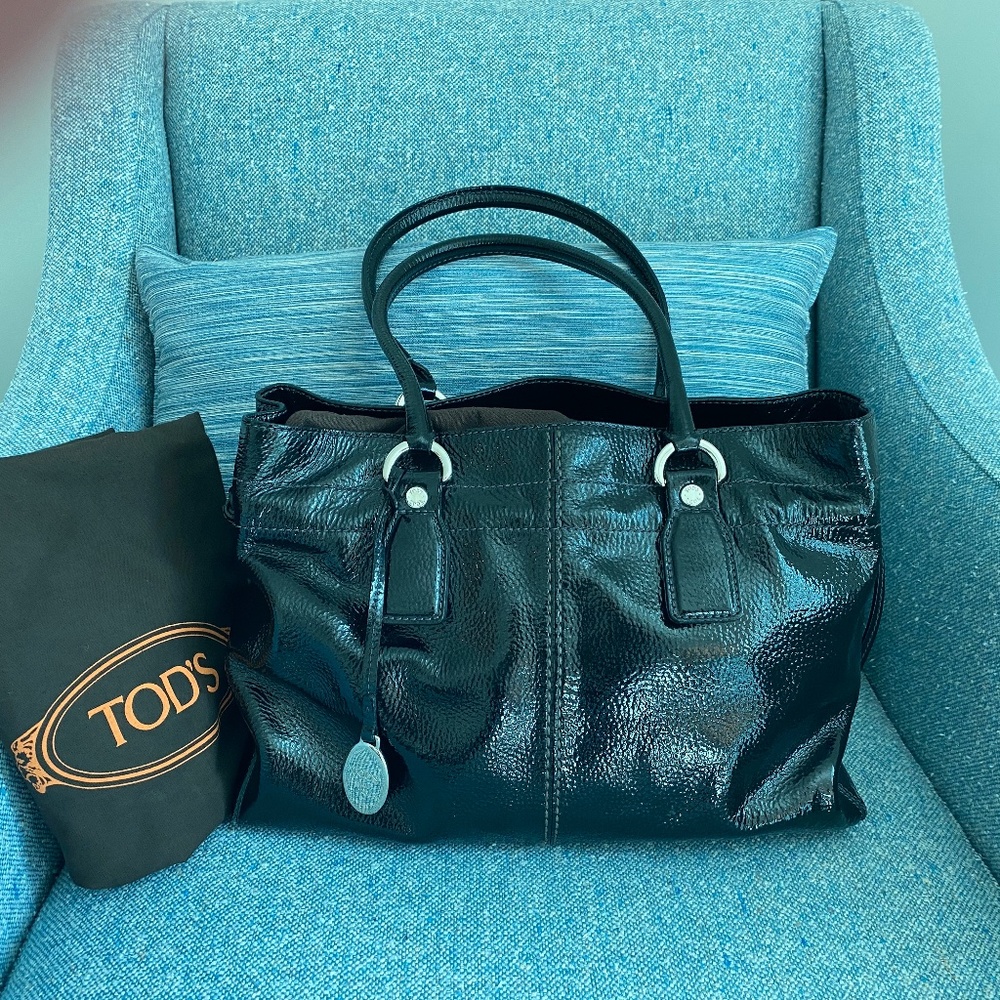 Tod's Black Patent Leather Tote Bag